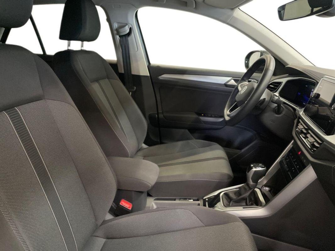 Volkswagen T-Roc - Photo 13
