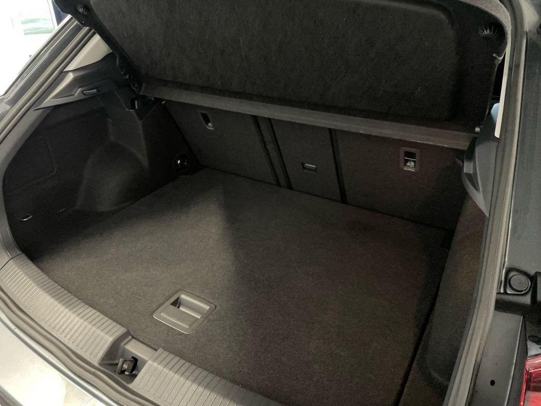 Volkswagen T-Roc - Photo 32