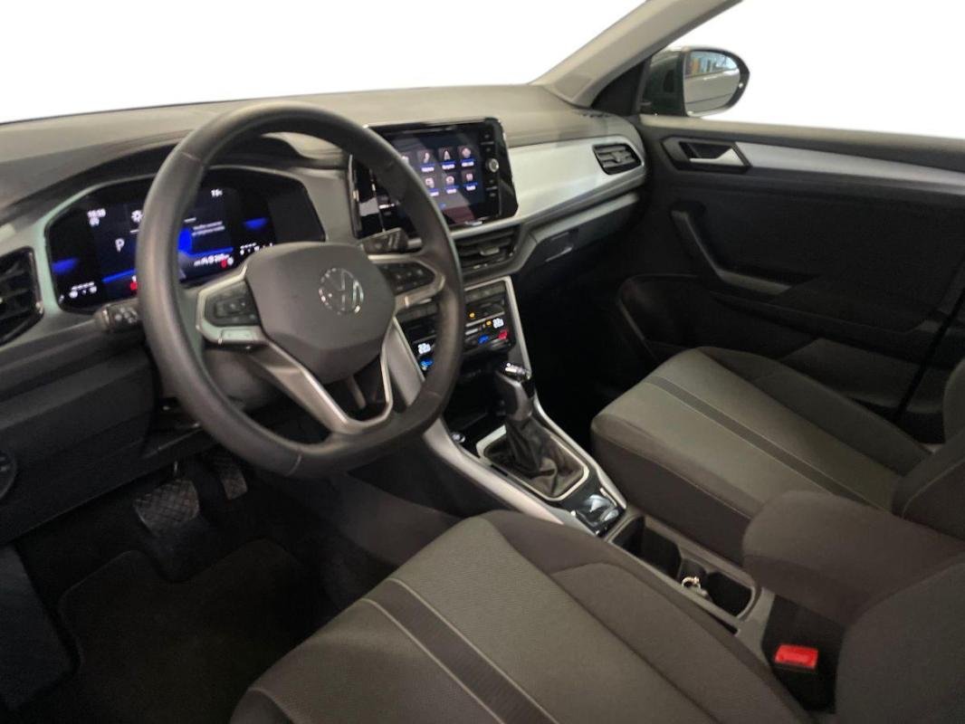 Volkswagen T-Roc - Photo 9