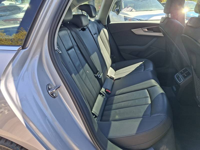 Audi A4 - Photo 15