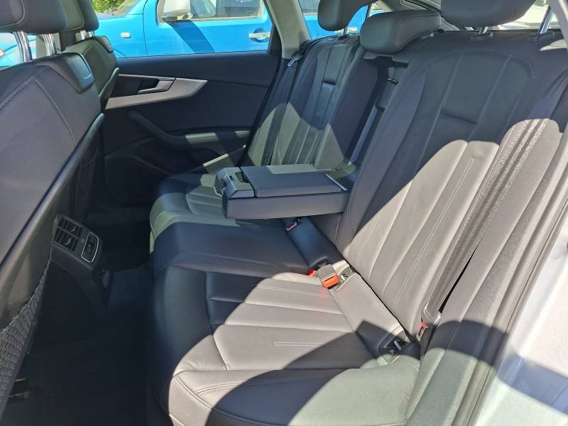 Audi A4 - Photo 22