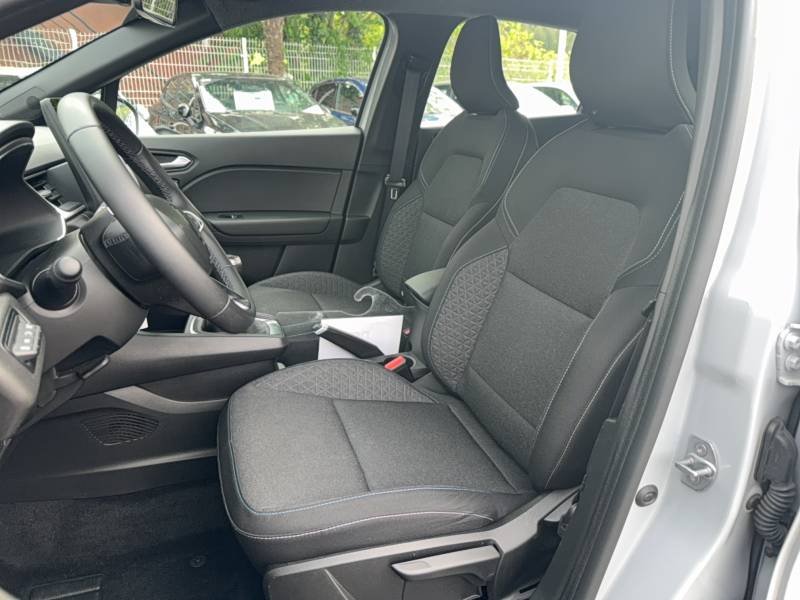 Renault Captur - Photo 10