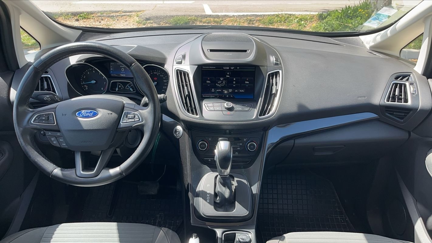 Ford C-Max - Photo 11