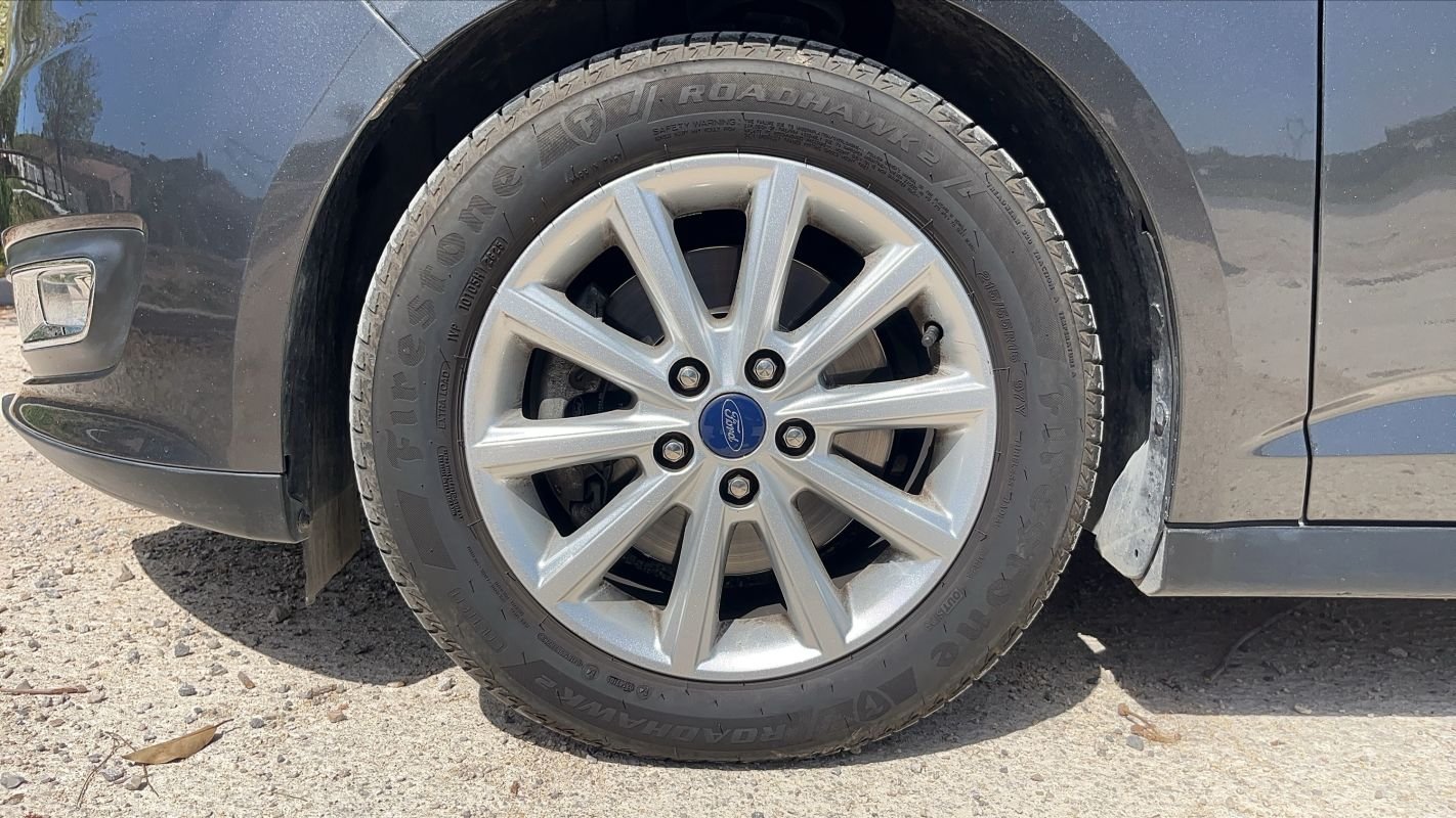 Ford C-Max - Photo 18
