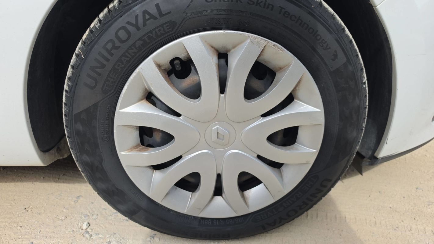 Renault Clio - Photo 17