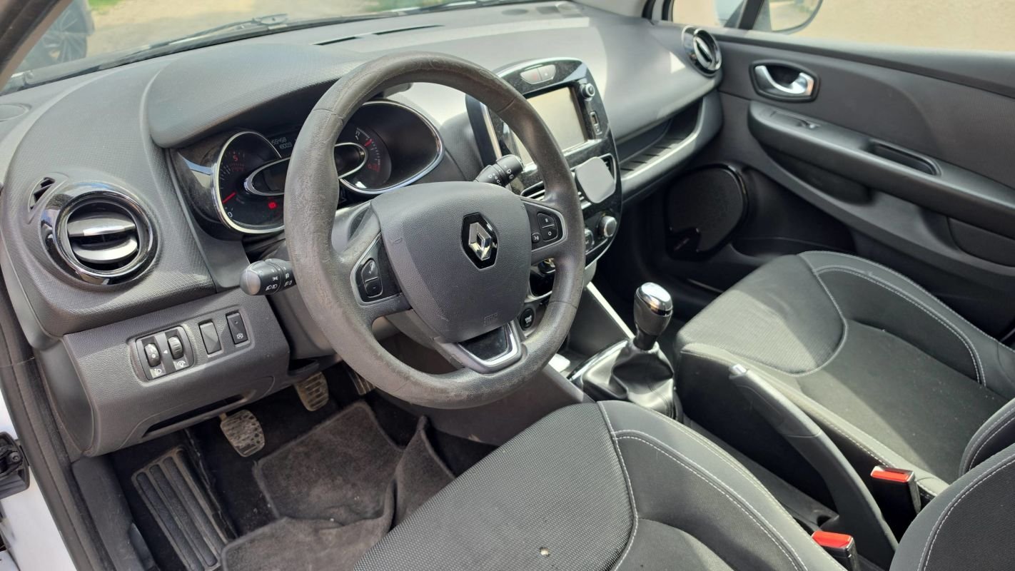 Renault Clio - Photo 8