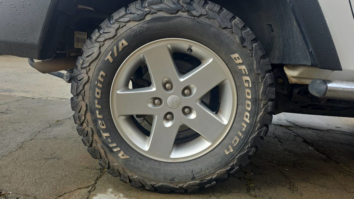 Jeep Wrangler - Photo 16