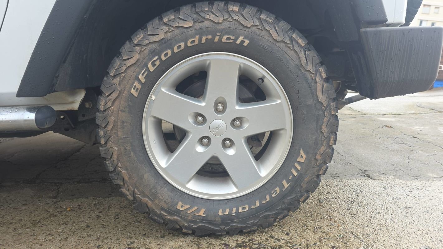 Jeep Wrangler - Photo 19