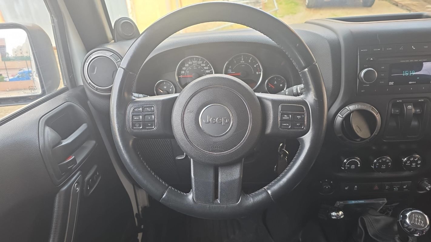 Jeep Wrangler - Photo 24