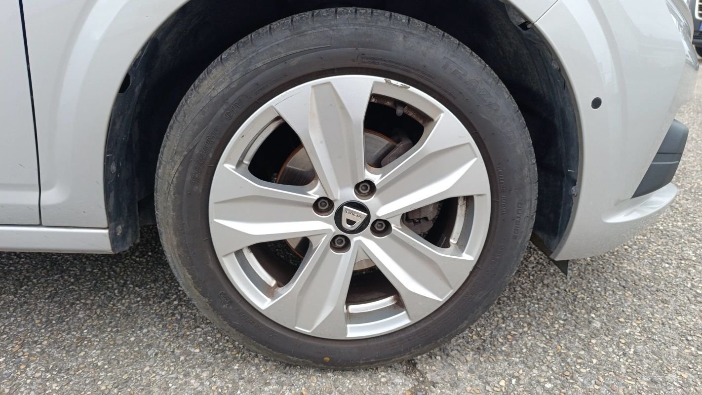 Dacia Sandero - Photo 17