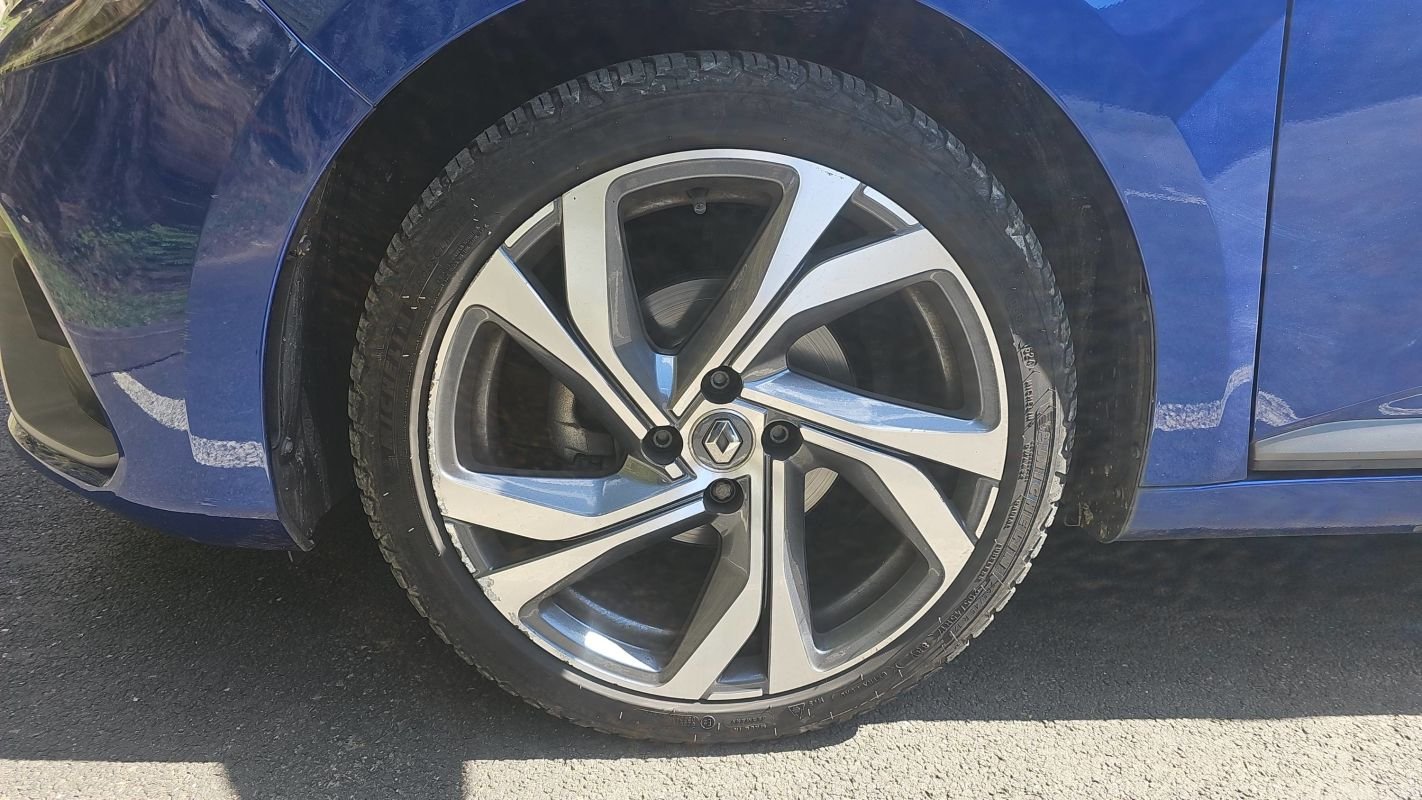 Renault Clio - Photo 18