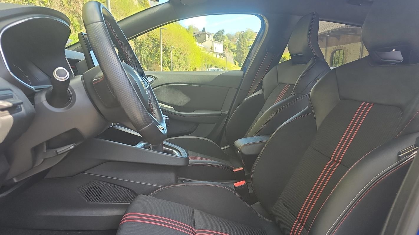 Renault Clio - Photo 25