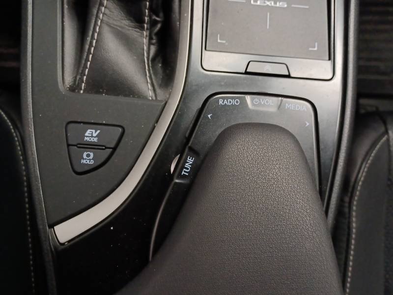 Lexus UX - Photo 21