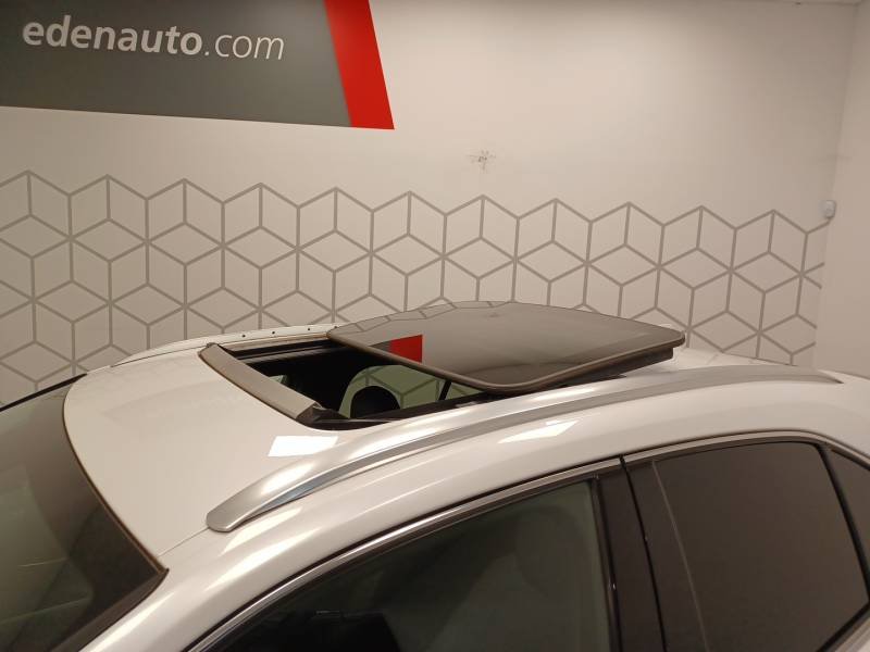 Lexus UX - Photo 35