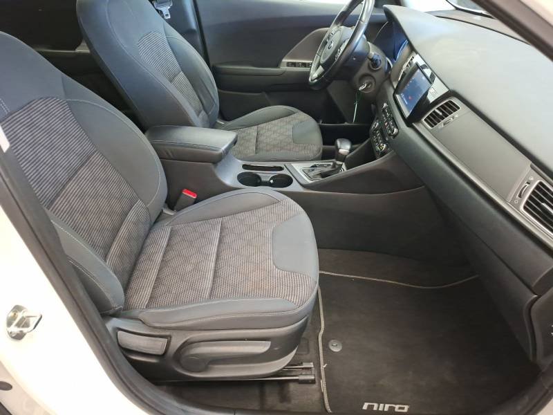Kia Niro - Photo 15