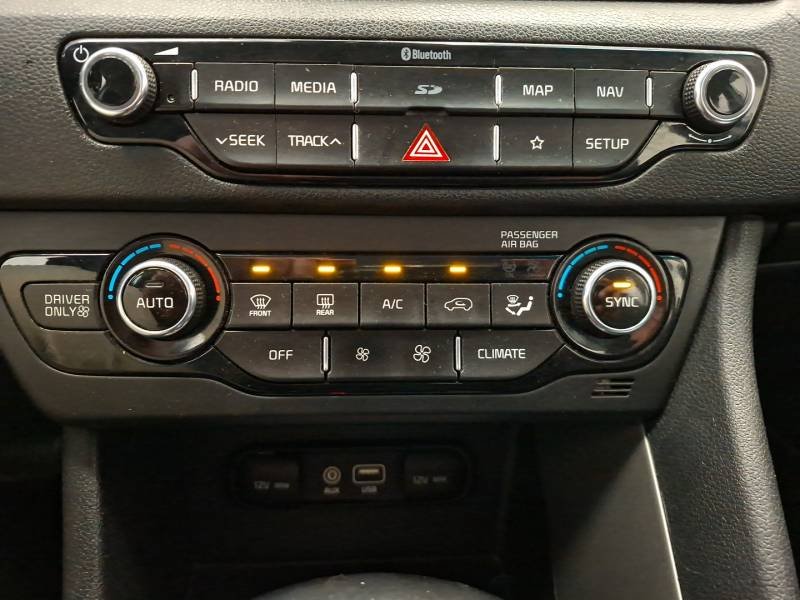 Kia Niro - Photo 29