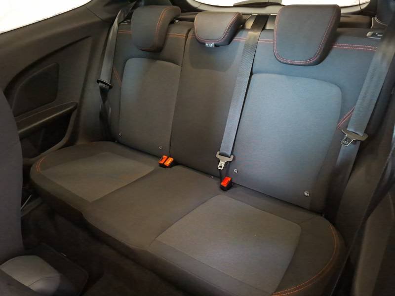 Ford Fiesta - Photo 18