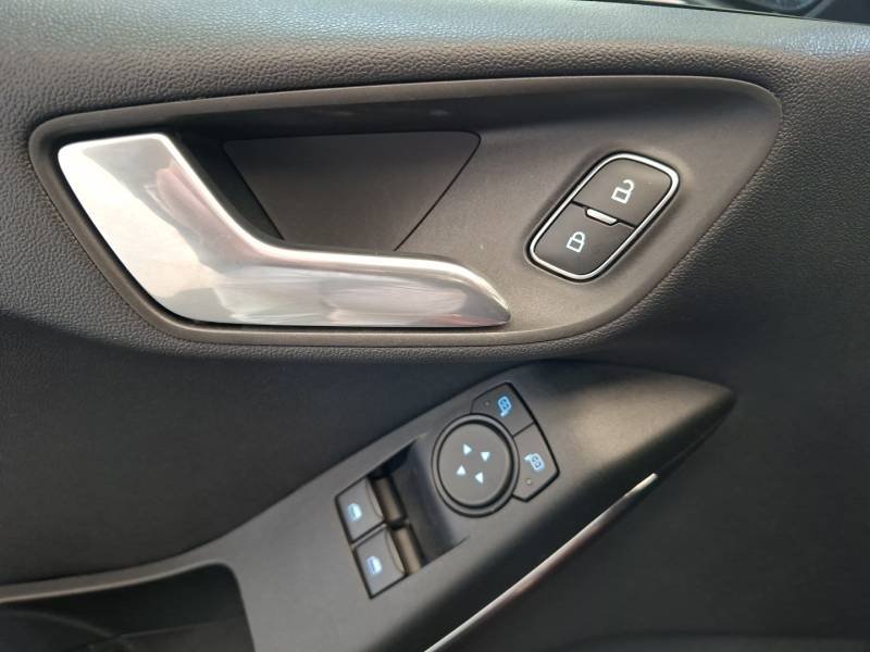 Ford Fiesta - Photo 23