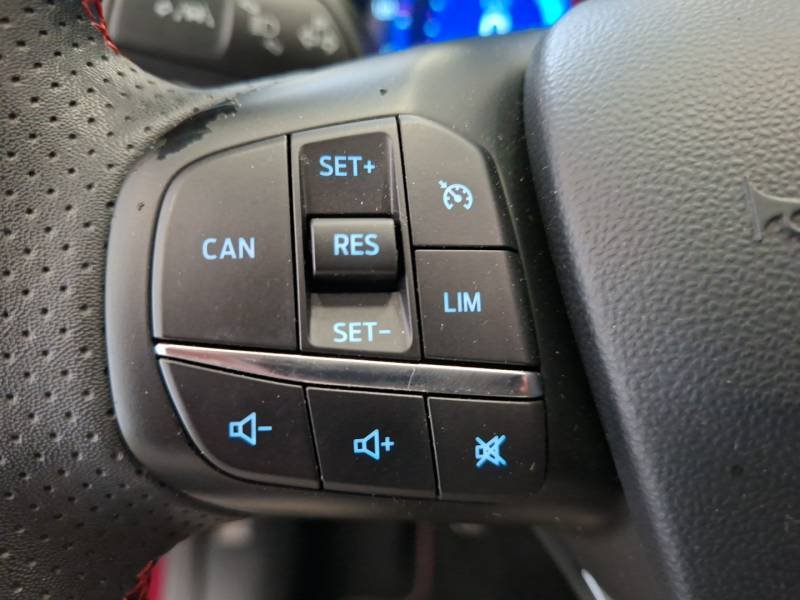 Ford Fiesta - Photo 27