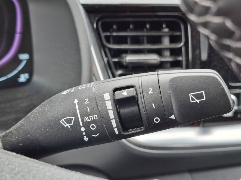 Kia Stonic - Photo 25