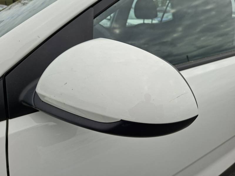 Kia Stonic - Photo 35