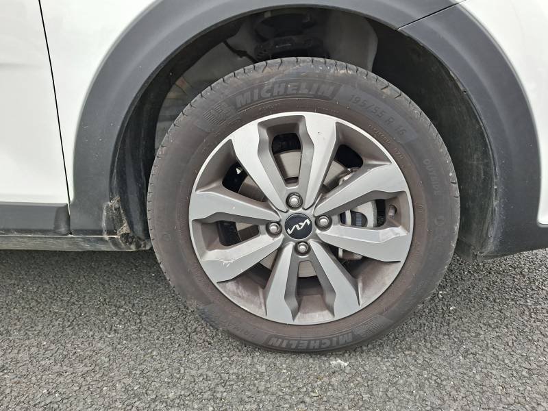 Kia Stonic - Photo 38