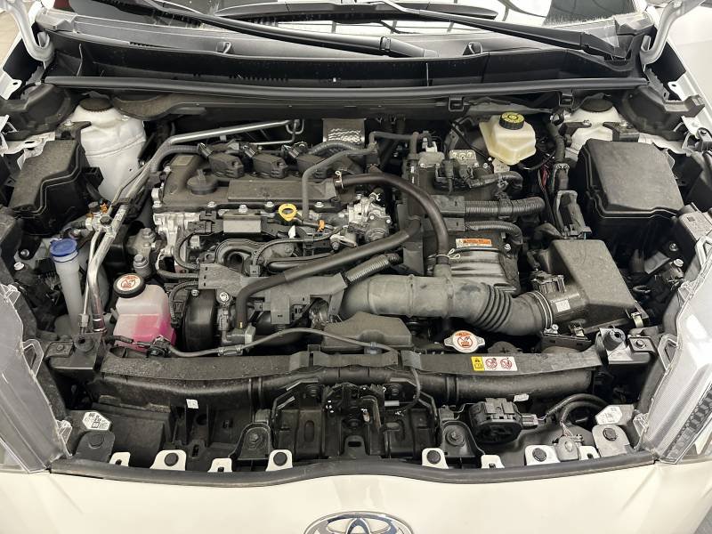 Toyota Yaris - Photo 11