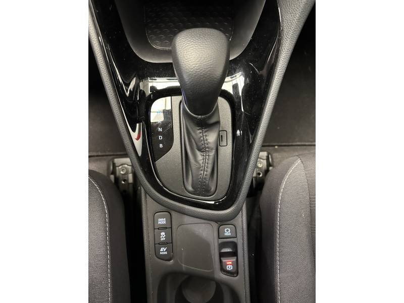 Toyota Yaris - Photo 17