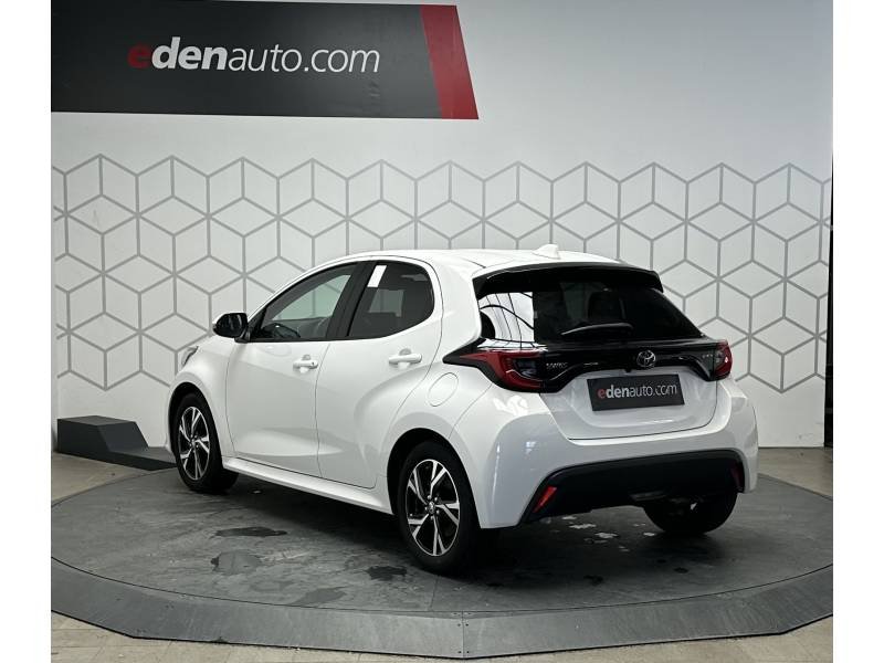 Toyota Yaris - Photo 2