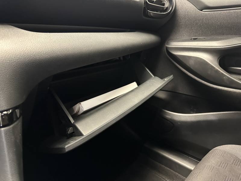 Toyota Yaris - Photo 28