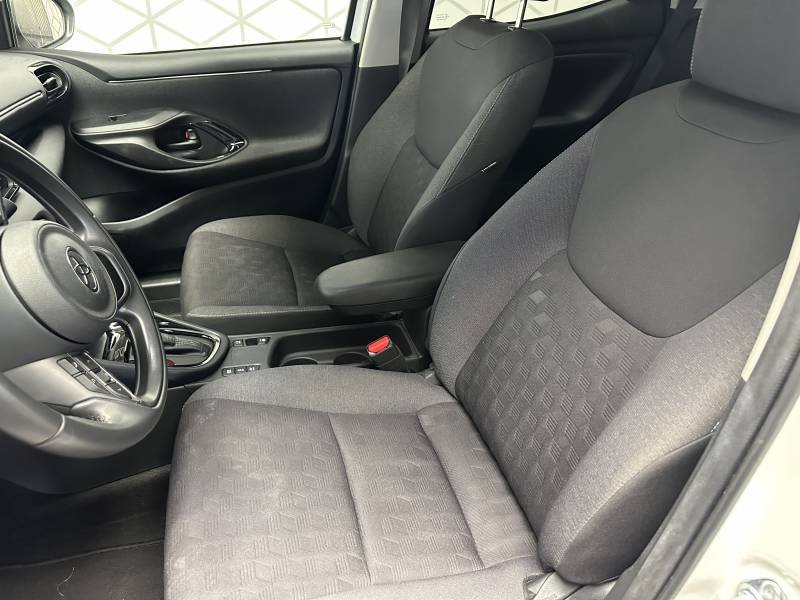 Toyota Yaris - Photo 29
