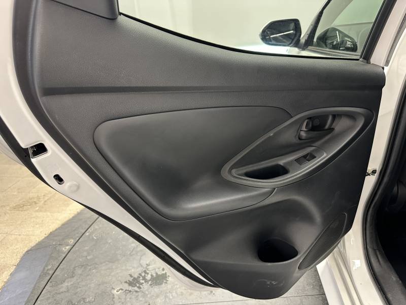 Toyota Yaris - Photo 35