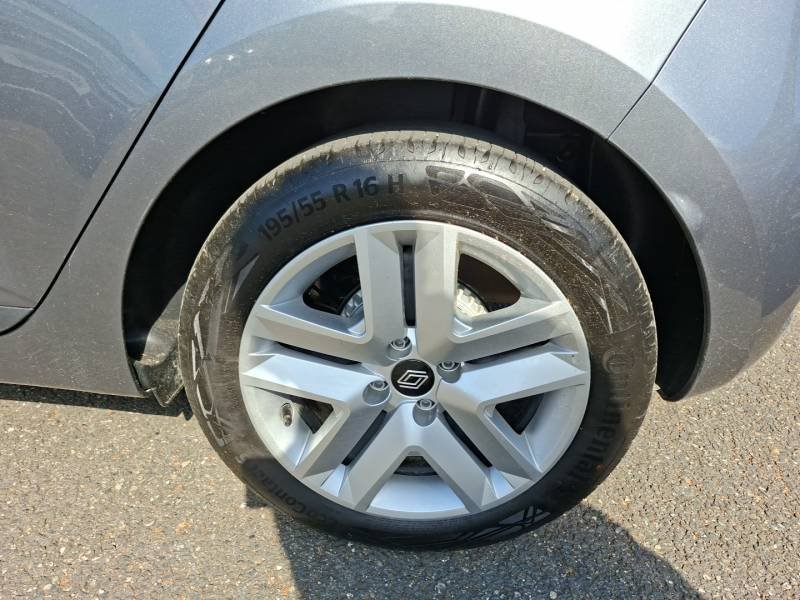 Renault Clio - Photo 19