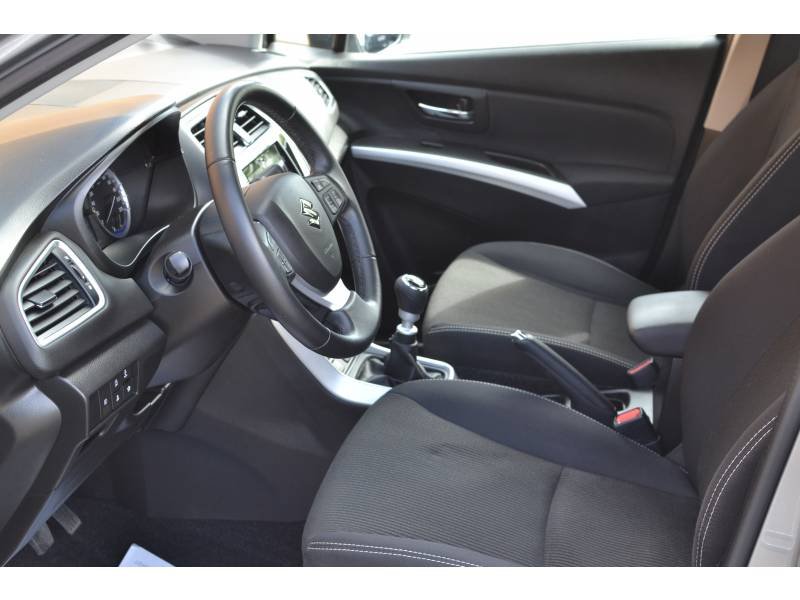 Suzuki SX4 - Photo 13