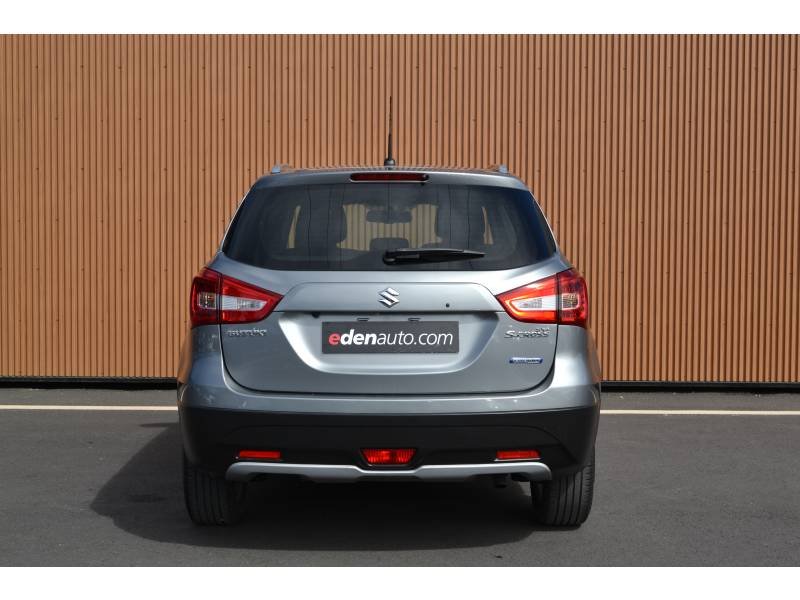 Suzuki SX4 - Photo 38
