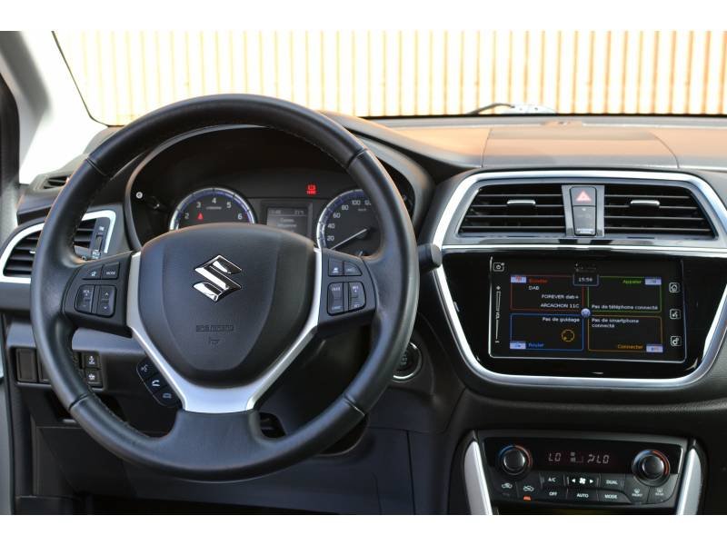 Suzuki SX4 - Photo 42