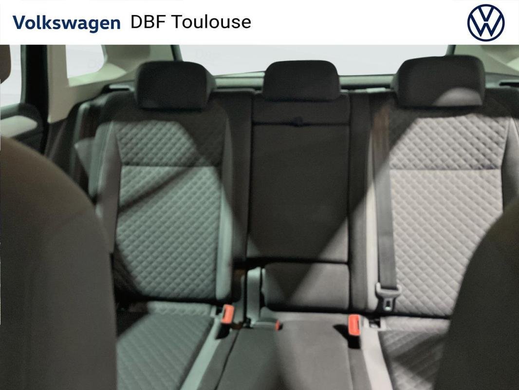 Volkswagen Tiguan - Photo 12