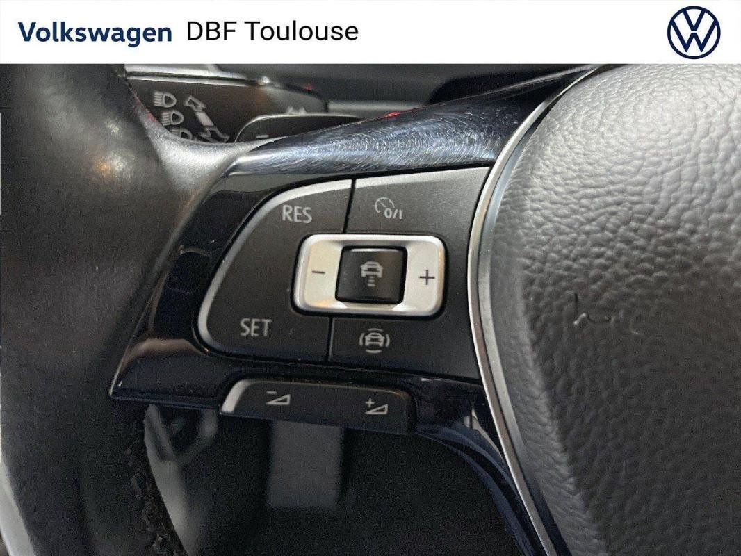 Volkswagen Tiguan - Photo 22