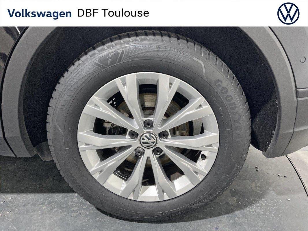 Volkswagen Tiguan - Photo 33
