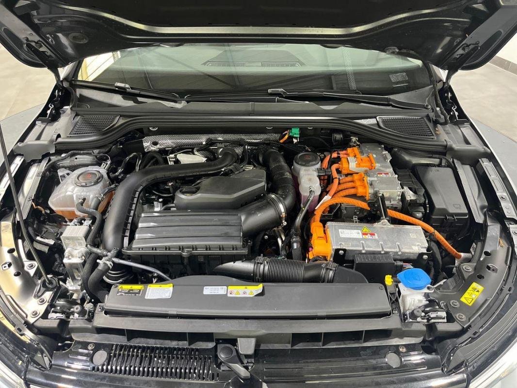 Volkswagen Golf - Photo 33