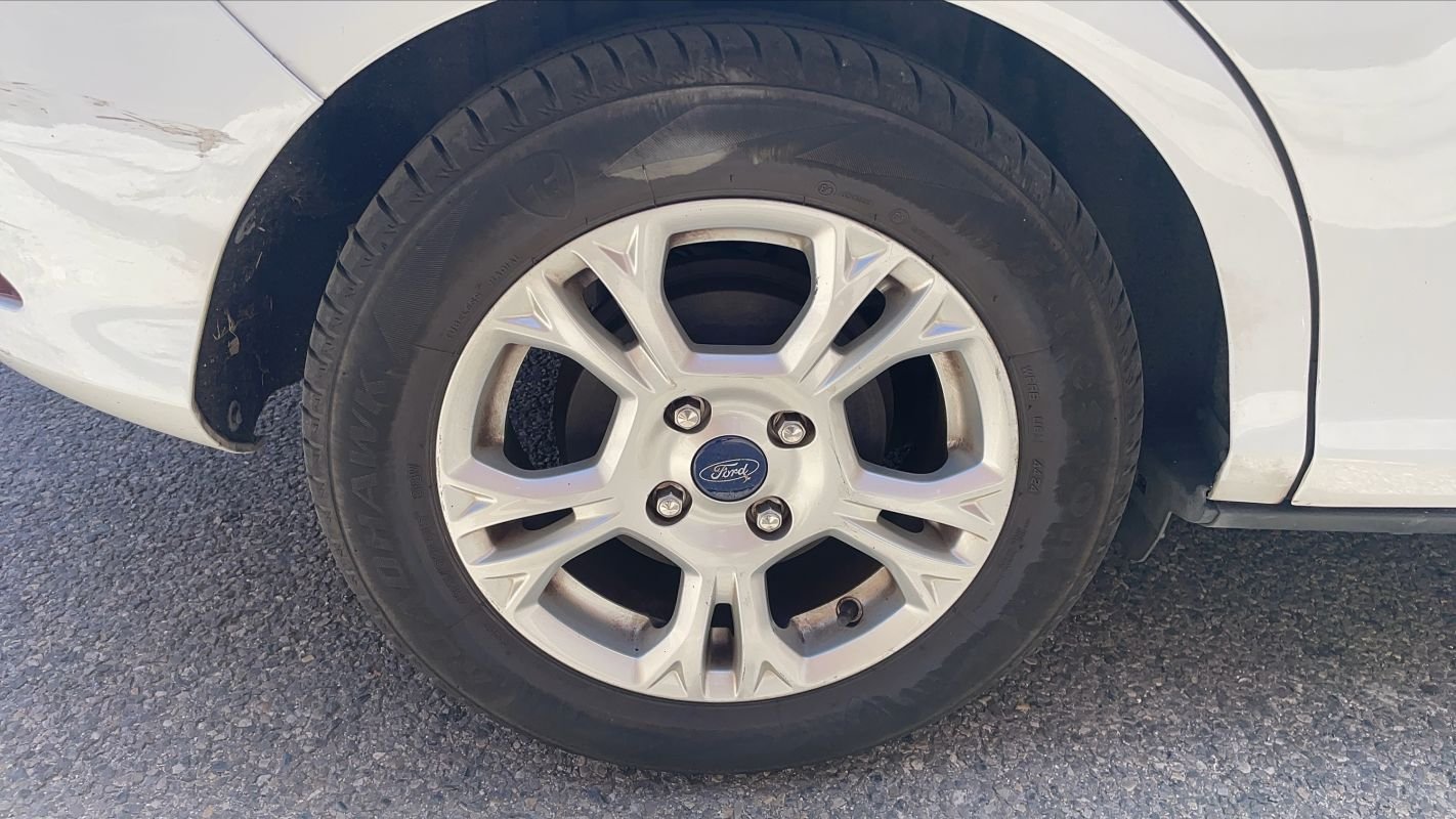 Ford B-Max - Photo 16