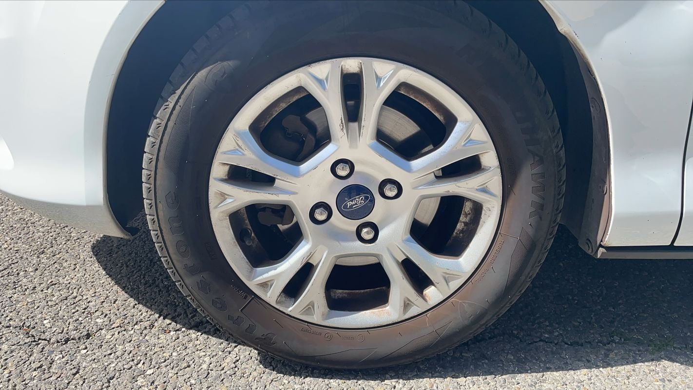 Ford B-Max - Photo 18
