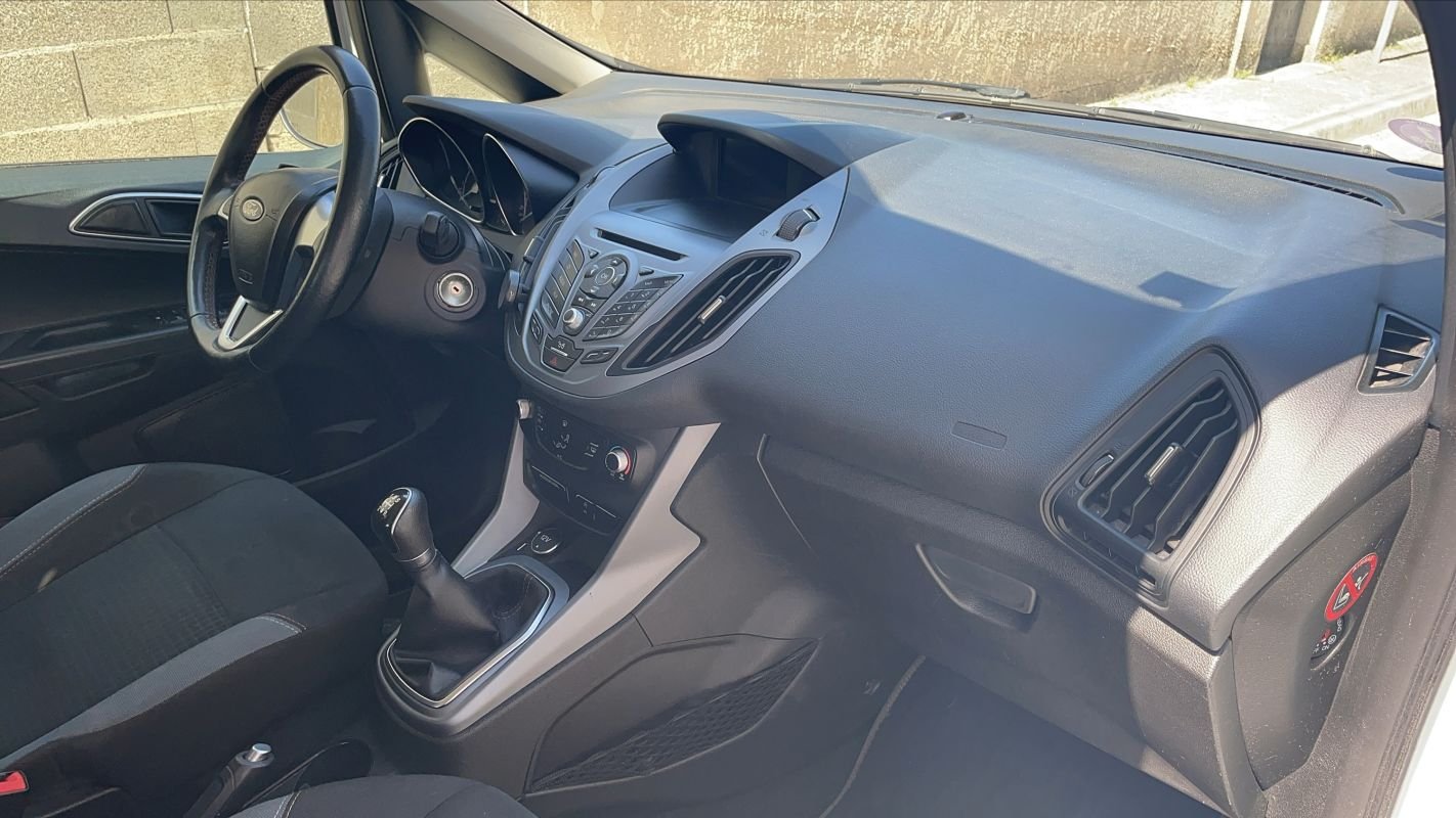 Ford B-Max - Photo 10