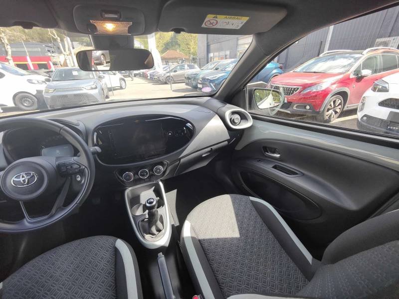 Toyota aygo x - Photo 11
