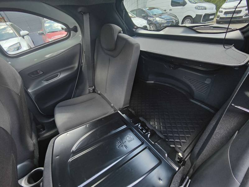 Toyota aygo x - Photo 32