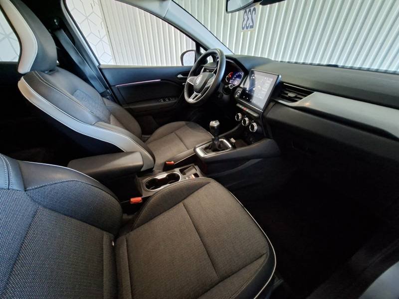 Renault Captur - Photo 12