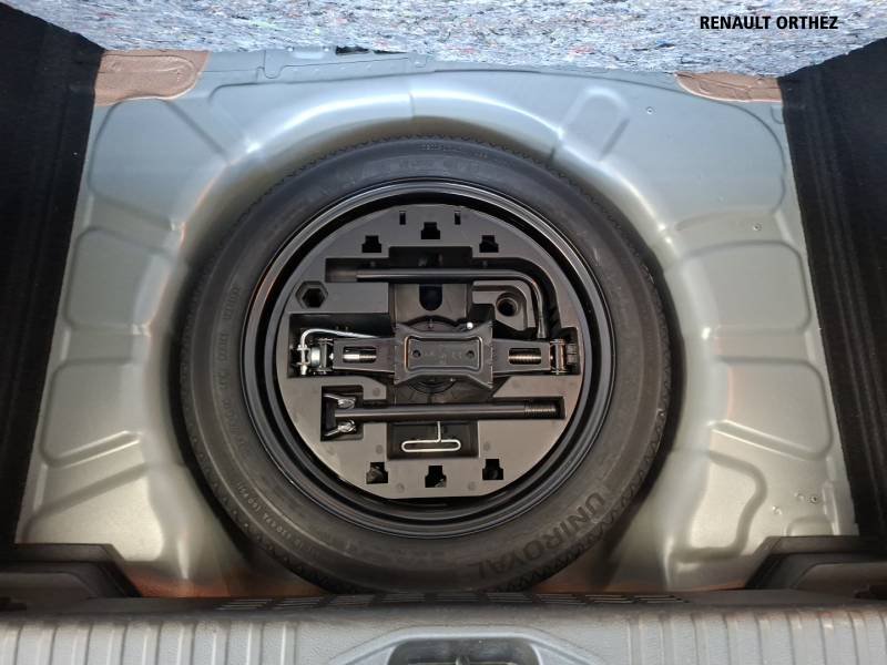 Renault Clio - Photo 24