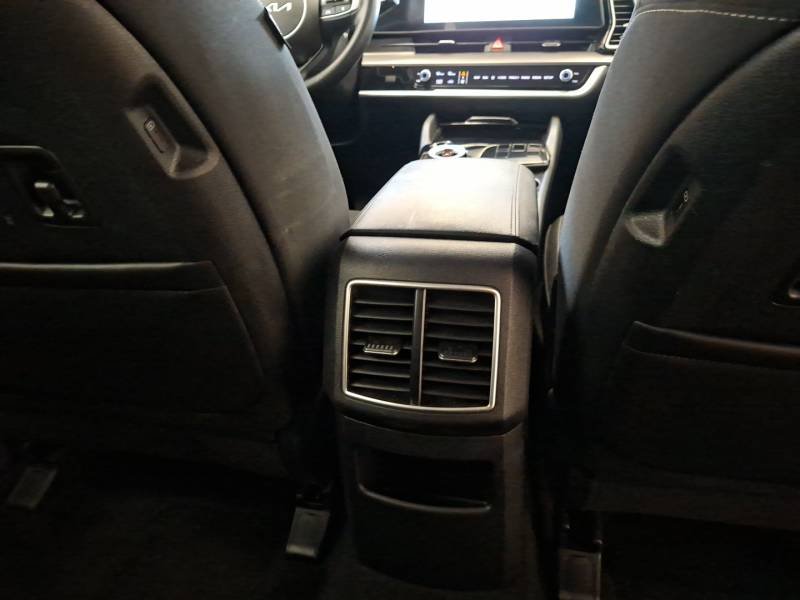 Kia Sportage - Photo 17