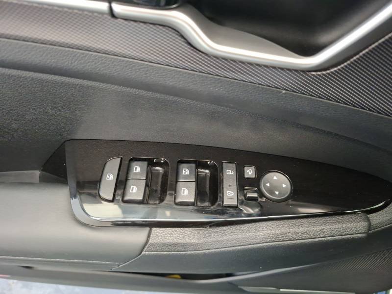Kia Sportage - Photo 21