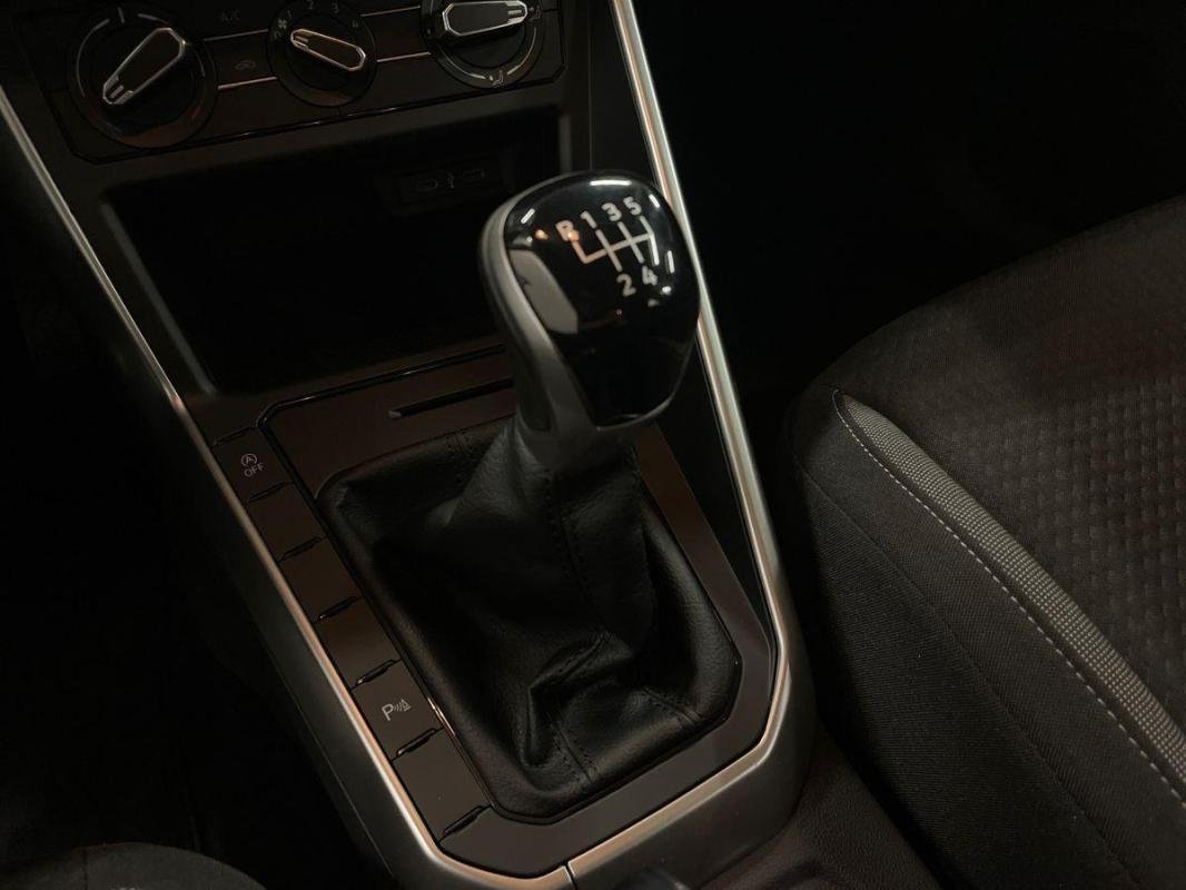 Volkswagen Polo - Photo 11